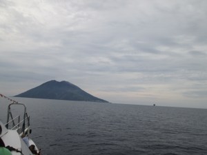 Stroboli and little rock